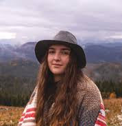 <em>Andrea Q.</em>